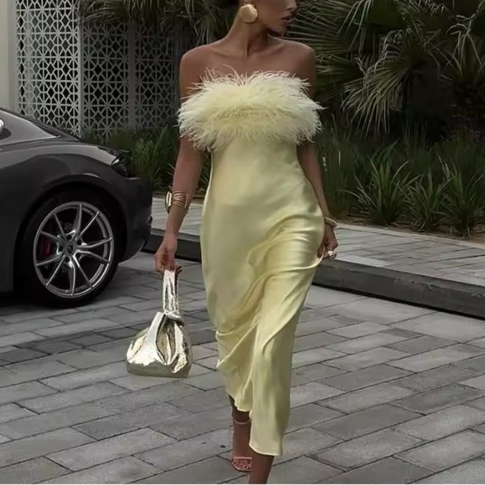 ZARA Butter Yellow Feather Satin Strapless Maxi Dress Size M Bloggers Favorite